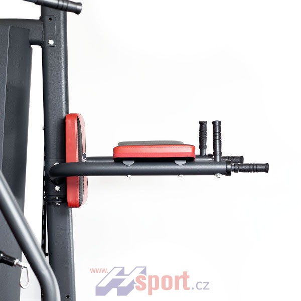 Posilovací věž HMS Tytan 15