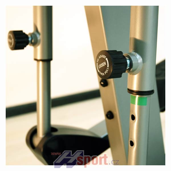 Crossový trenažer SporTop E7700