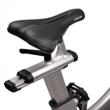 Zeus - vertikální posuv sedla