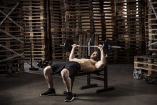 Posilovací lavice Tunturi WB20