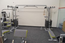 Posilovací stroj - Protisměrné kladky Deluxe