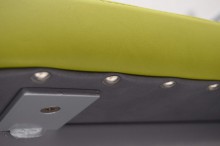 Posilovací stroj - zakopávání v leže Deluxe